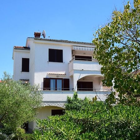 Apartments Drago Malinska Exterior photo