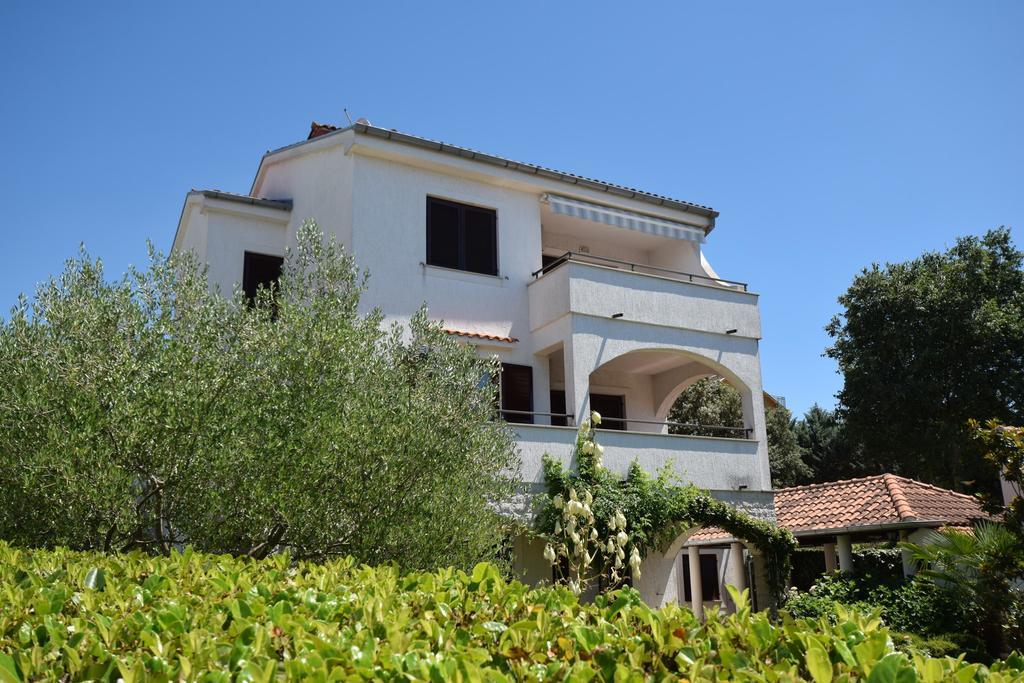 Apartments Drago Malinska Exterior photo